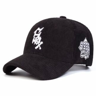 Gorra Negra “SOX” TERCIOPELO